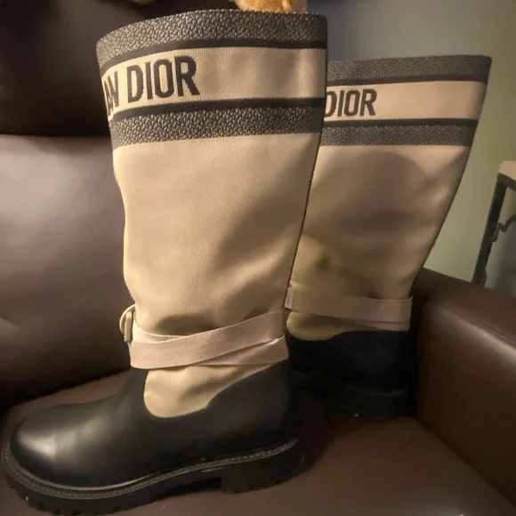 Dior boots sz 42 worn once with box and dustbags - Picture 7 of 11